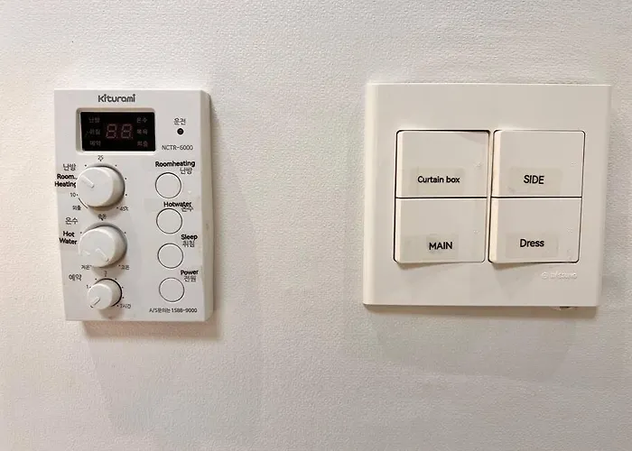 Comma 2, Cozy Semi-basement 아파트 서울특별시